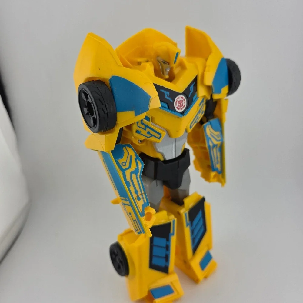 Transformers Robots‎ in Disguise Bumblebee Action Figure Yellow Blue Hasbro